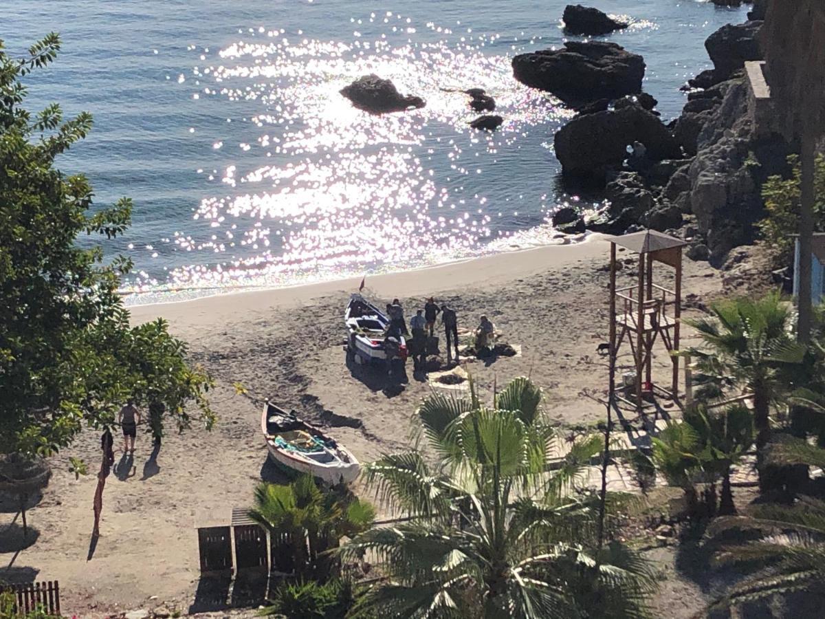 Appartamento Nerja Burriana Playa Esterno foto
